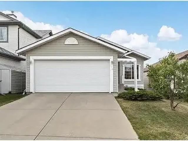 For Rent 3 Bedroom Apartment Calgary AB DS104292238