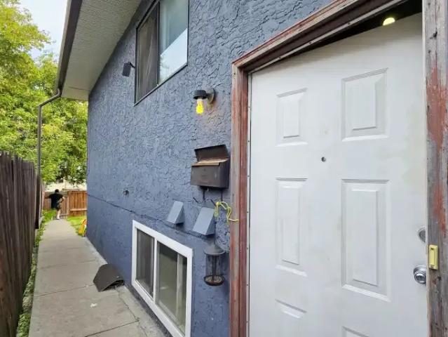 For Rent 3 Bedroom Apartment Calgary AB DS104362782