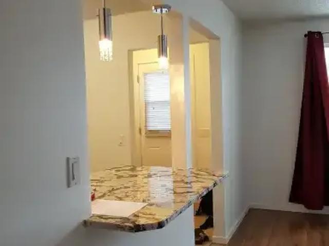 For Rent 3 Bedroom Apartment Calgary AB DS104362786