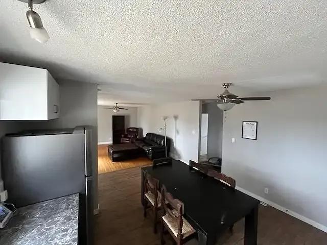 For Rent 3 Bedroom Apartment Camrose AB DS101986654