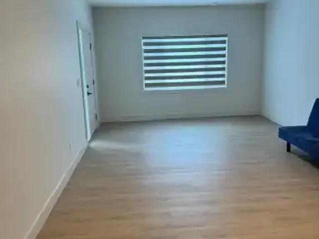 For Rent 3 Bedroom Apartment Chestermere AB DLS100976648