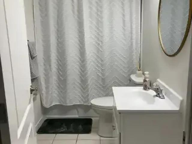 For Rent 3 Bedroom Apartment Chestermere AB DLS102518784