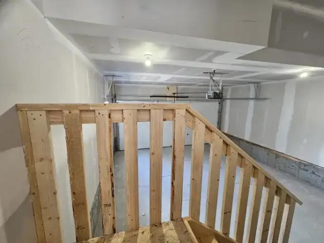 For Rent 3 Bedroom Apartment Chestermere AB DS104182406