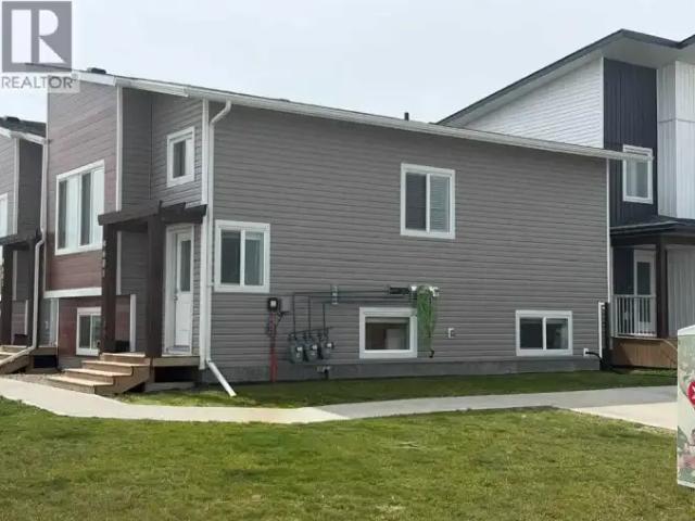 For Rent 3 Bedroom Apartment Clairmont AB DS104842111