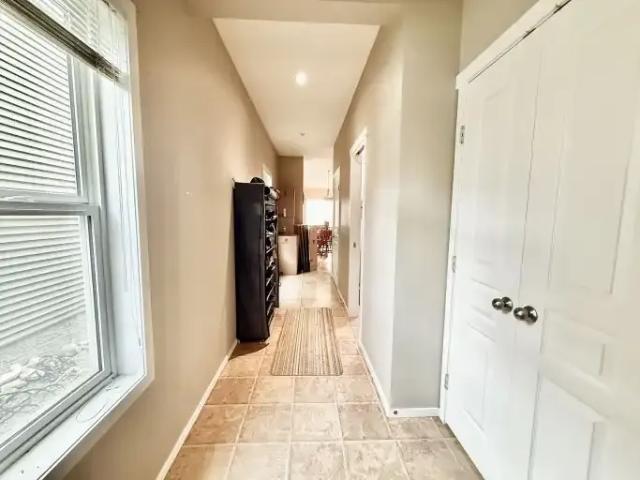 For Rent 3 Bedroom Apartment Cochrane AB DS104957774