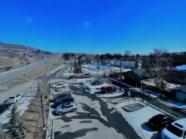 For Rent 3 Bedroom Apartment Cochrane AB DS102018165
