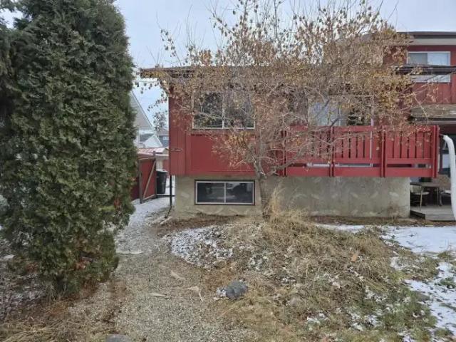 For Rent 3 Bedroom Apartment Cold Lake AB DS105100677