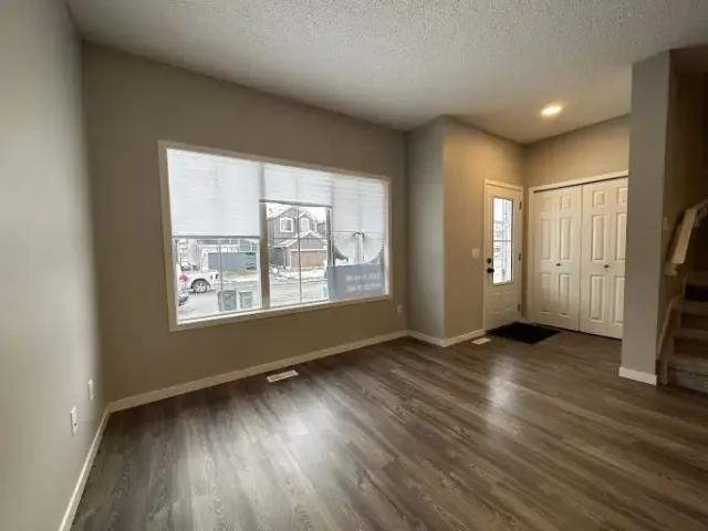 For Rent 3 Bedroom Apartment Edmonton AB DLS101301643