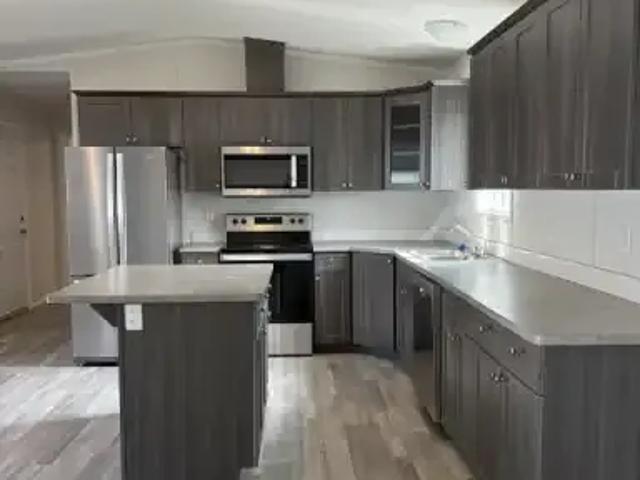 For Rent 3 Bedroom Apartment Edmonton AB DLS101826945