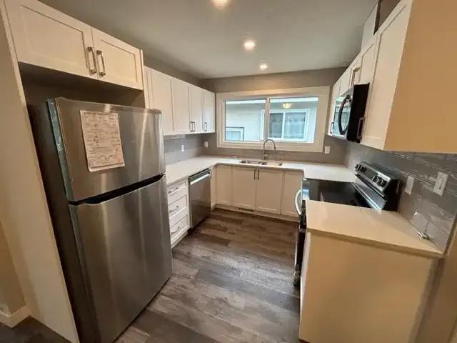 For Rent 3 Bedroom Apartment Edmonton AB DLS101985890