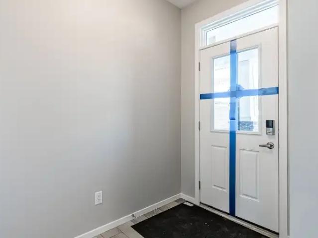 For Rent 3 Bedroom Apartment Edmonton AB DLS101986061