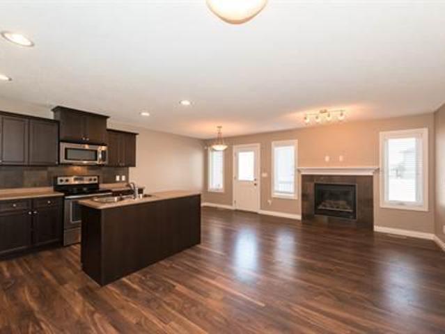 For Rent 3 Bedroom Apartment Edmonton AB DLS102242398