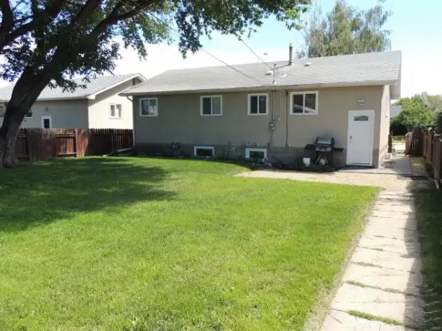 For Rent 3 Bedroom Apartment Edmonton AB DLS102366369