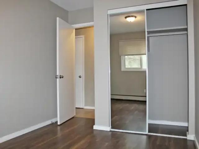 For Rent 3 Bedroom Apartment Edmonton AB DLS102338689