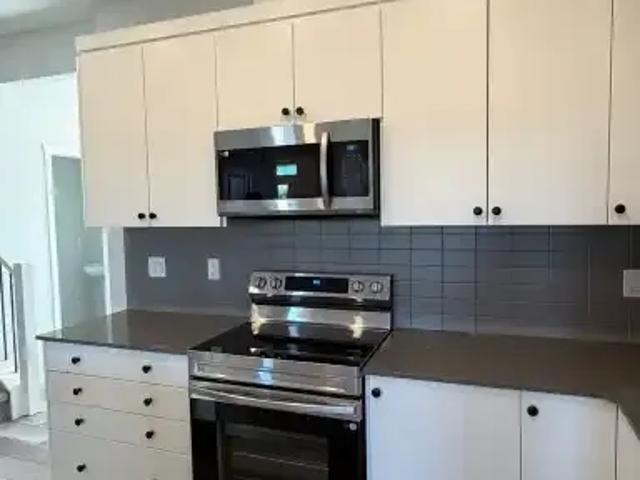 For Rent 3 Bedroom Apartment Edmonton AB DLS103091529
