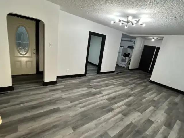 For Rent 3 Bedroom Apartment Edmonton AB DLS103119053