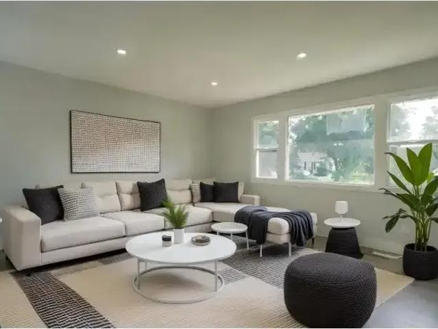 For Rent 3 Bedroom Apartment Edmonton AB DS104142765