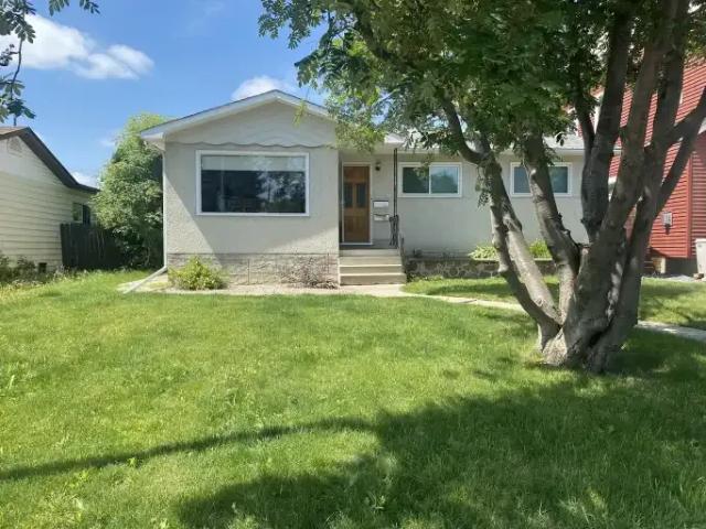 For Rent 3 Bedroom Apartment Edmonton AB DS104471237