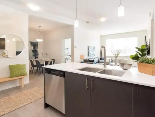 For Rent 3 Bedroom Apartment Edmonton AB DS104597293