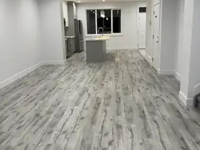 For Rent 3 Bedroom Apartment Edmonton AB DS104598186