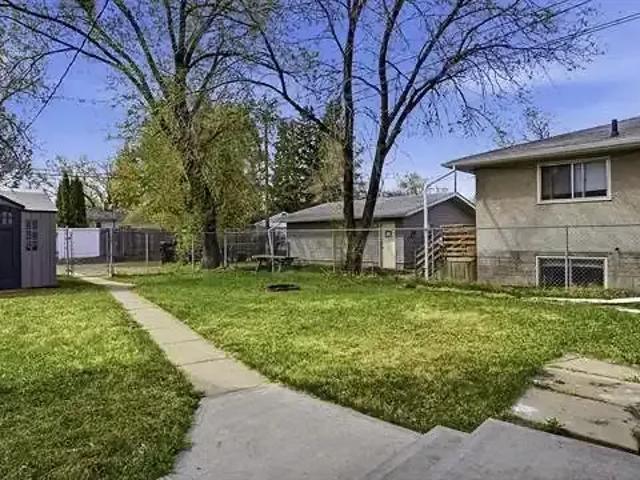 For Rent 3 Bedroom Apartment Edmonton AB DS104638483