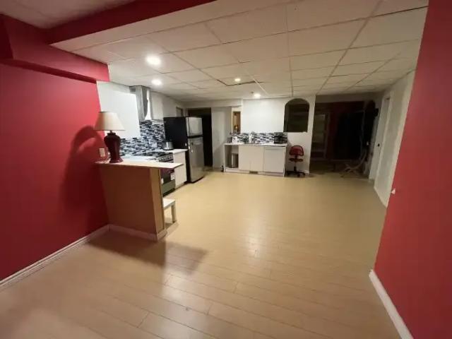 For Rent 3 Bedroom Apartment Edmonton AB DS105071914
