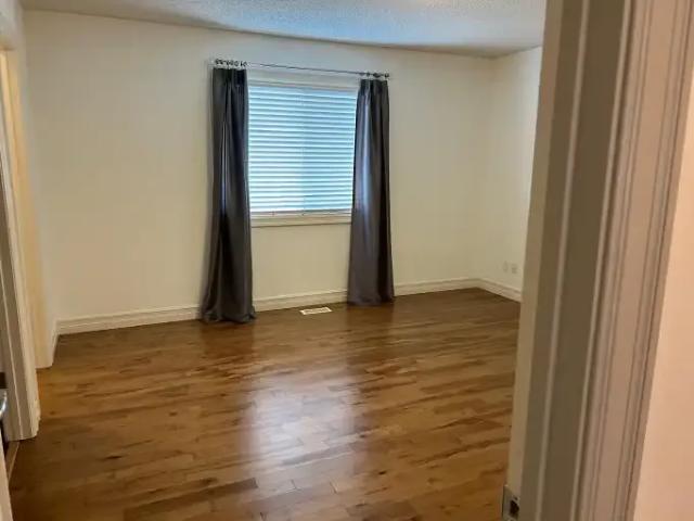 For Rent 3 Bedroom Apartment Edmonton AB DS102339051