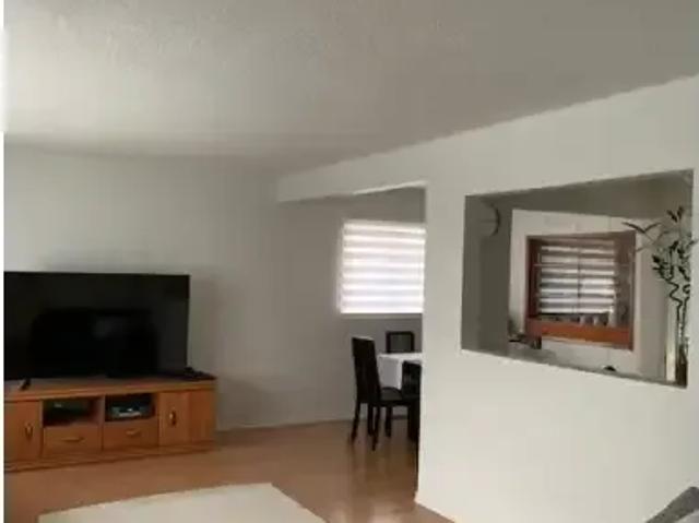 For Rent 3 Bedroom Apartment Edmonton AB DS102700631
