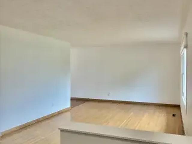 For Rent 3 Bedroom Apartment Edmonton AB DS103355276