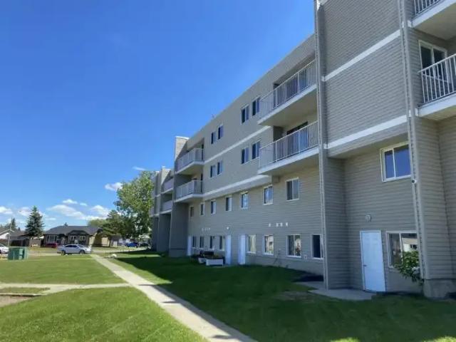 For Rent 3 Bedroom Apartment Edmonton AB DS103424408