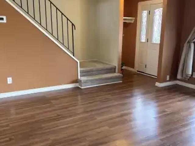 For Rent 3 Bedroom Apartment Fort Saskatchewan AB DS104864106