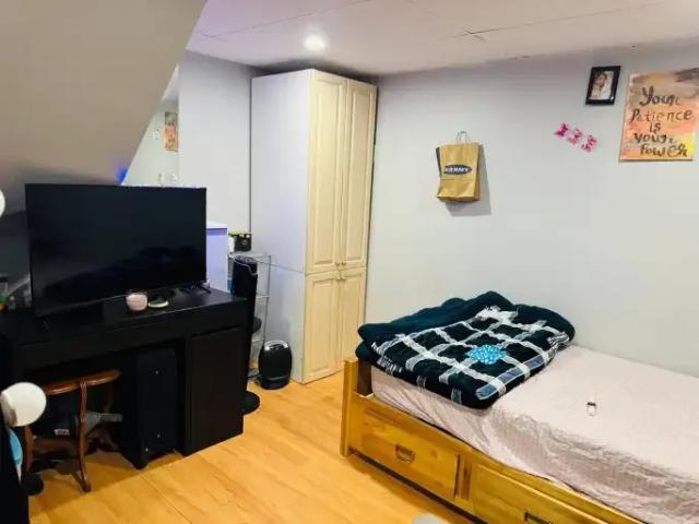 For Rent 3 Bedroom Apartment Guelph ON DLS102306585