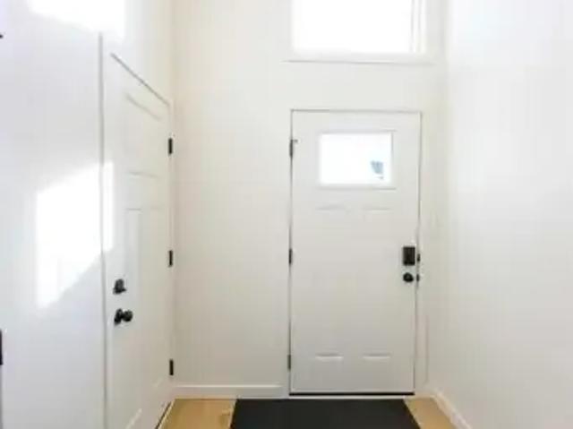 For Rent 3 Bedroom Apartment Grande Prairie AB DLS102715441