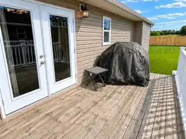 For Rent 3 Bedroom Apartment Grande Prairie AB DLS102715442