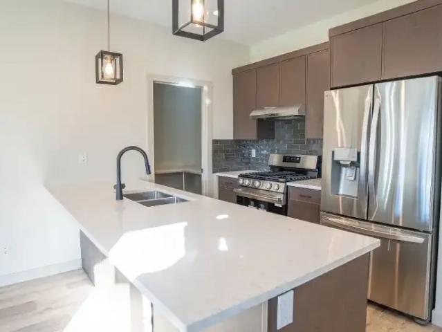 For Rent 3 Bedroom Apartment Grande Prairie AB DS104434113