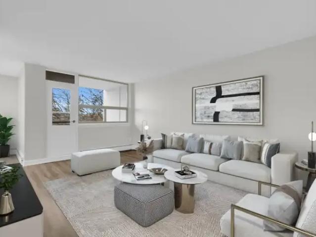For Rent 3 Bedroom Apartment Kitchener ON DS104681135