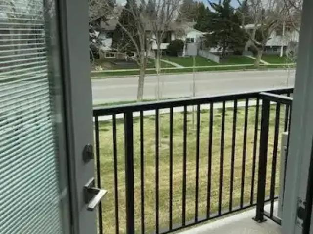 For Rent 3 Bedroom Apartment Lethbridge AB DS101985639