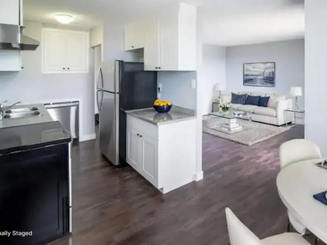For Rent 3 Bedroom Apartment Lethbridge AB DS102882535
