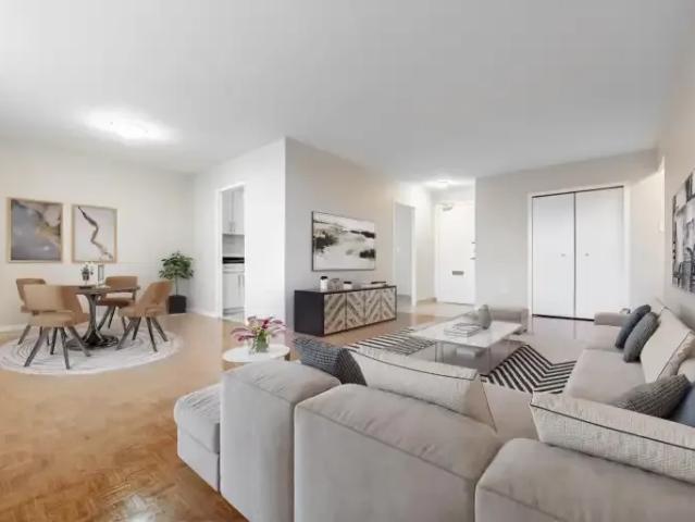 For Rent 3 Bedroom Apartment London ON DS103739663