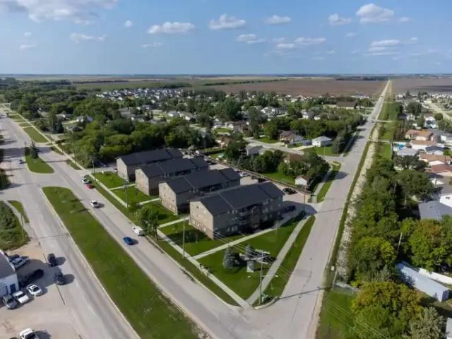 For Rent 3 Bedroom Apartment Lorette MB DS102657973