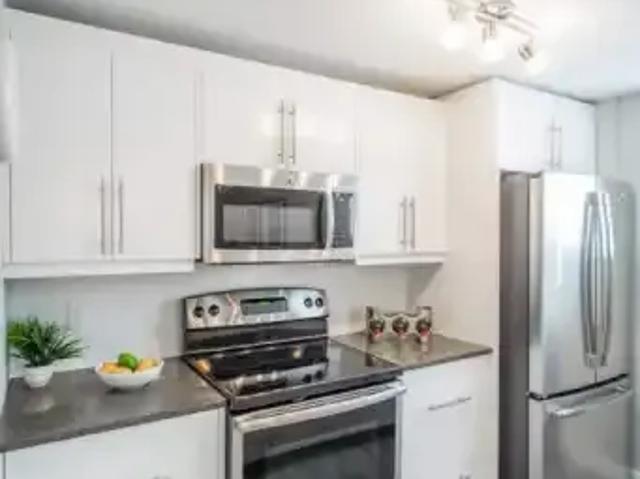 For Rent 3 Bedroom Apartment Regina SK DS103651322