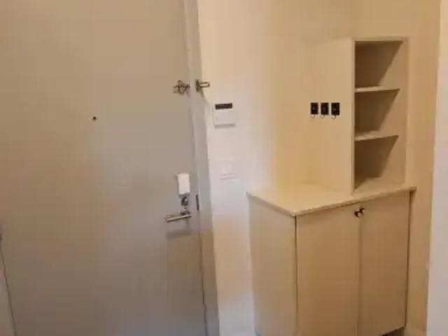 For Rent 3 Bedroom Apartment Richmond Hill ON DS103380076