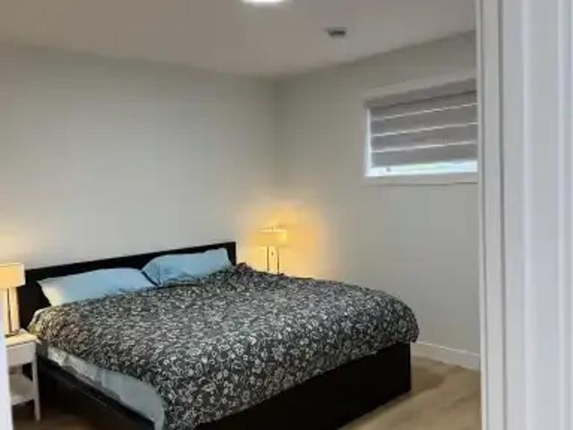 For Rent 3 Bedroom Apartment Rocky View County AB DS104711452