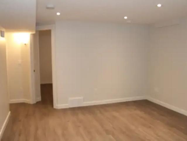For Rent 3 Bedroom Apartment St. Albert AB DS104362590