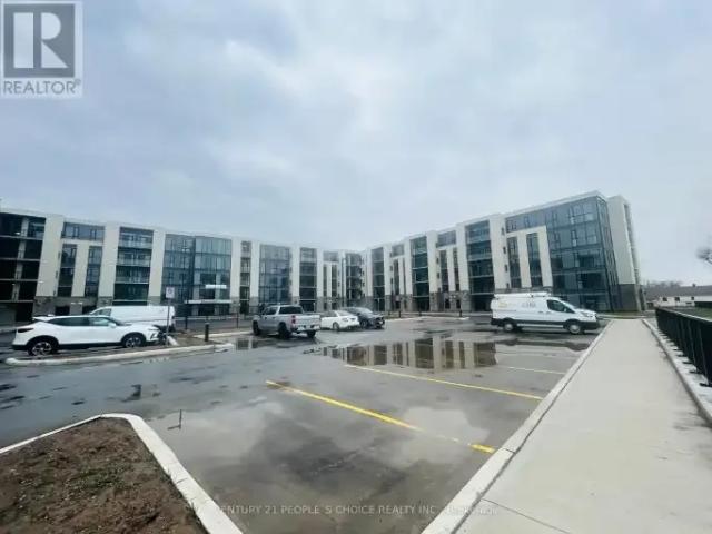 For Rent 3 Bedroom Apartment St. Catharines ON DS104638559