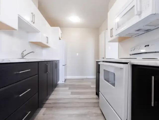For Rent 3 Bedroom Apartment Sudbury ON DLS103011407