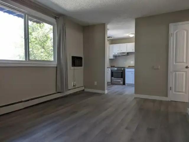 For Rent 3 Bedroom Apartment Saskatoon SK DS102657926