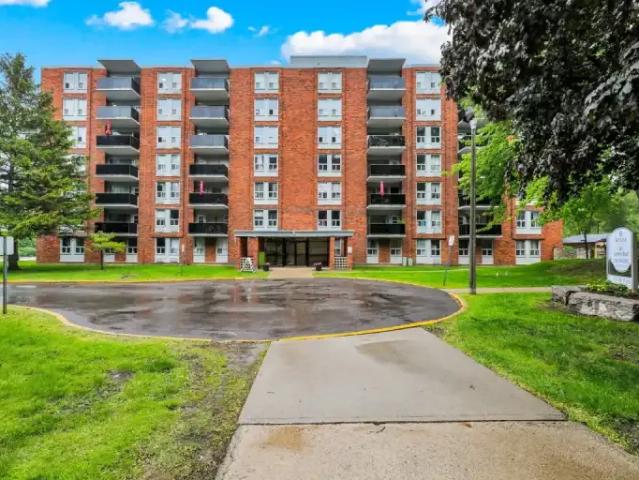 For Rent 3 Bedroom Apartment Sarnia ON DLS99823963