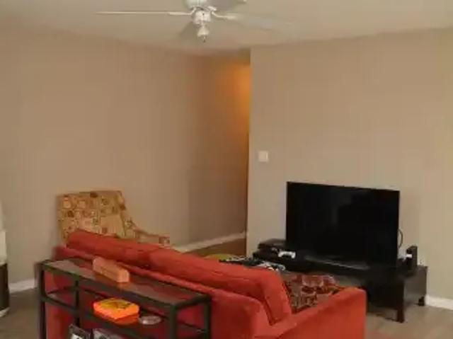 For Rent 3 Bedroom Apartment Shaughnessy AB DS104178734