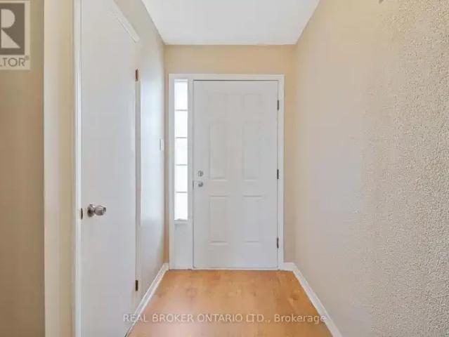 For Rent 3 Bedroom Apartment Thorold ON DLS102204274